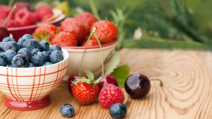 Boosting Senior Health with Berries: Delicious and Nutritious Additions to Home Care